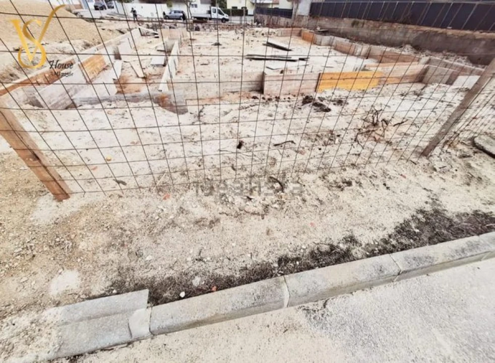 Moradia T4 para Venda em Fernao Ferro Foto 7