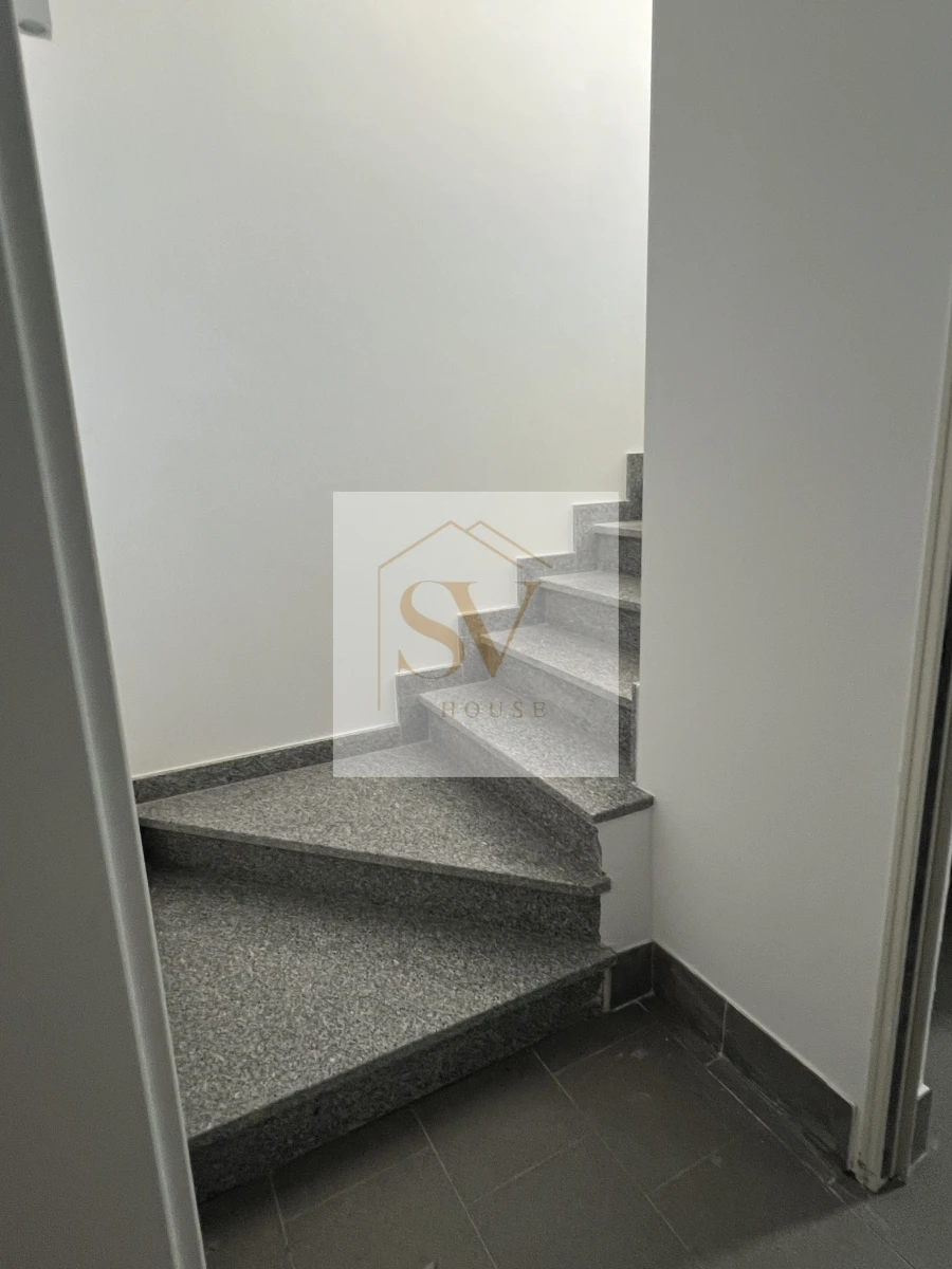 Moradia T3 para Venda em Corroios Foto 13