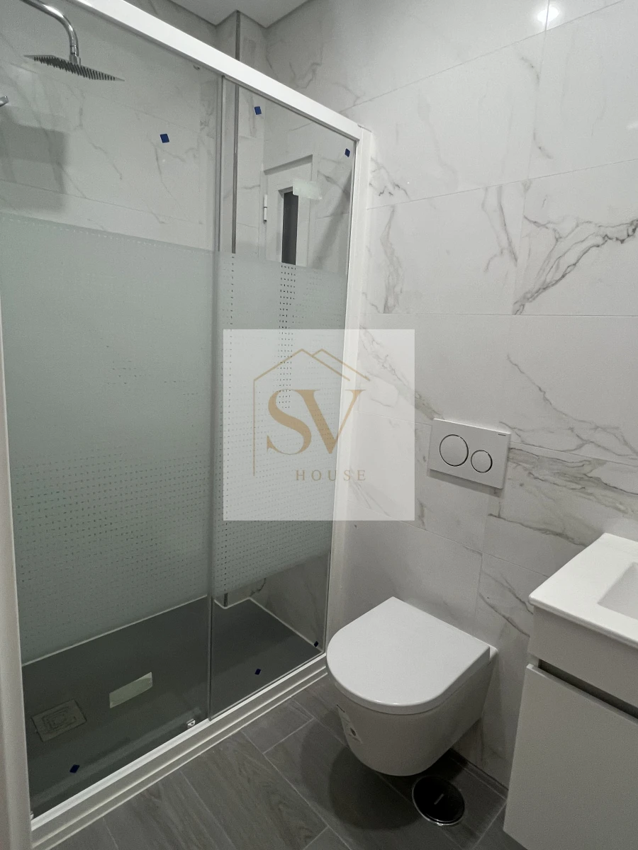 Moradia T3 para Venda em Corroios Foto 17