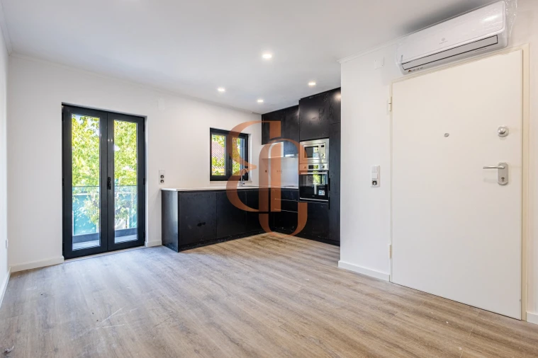 Apartamento T1 para Venda em Marvila, Ribeira Santarém, São Salvador, São Nicolau Foto 2