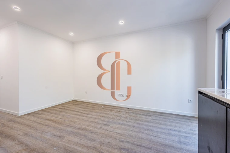 Apartamento T1 para Venda em Marvila, Ribeira Santarém, São Salvador, São Nicolau Foto 7