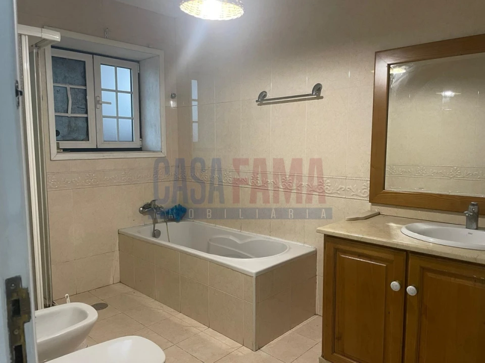 Moradia T4 para Venda em Vila Nova de Famalicão e Calendário Foto 13