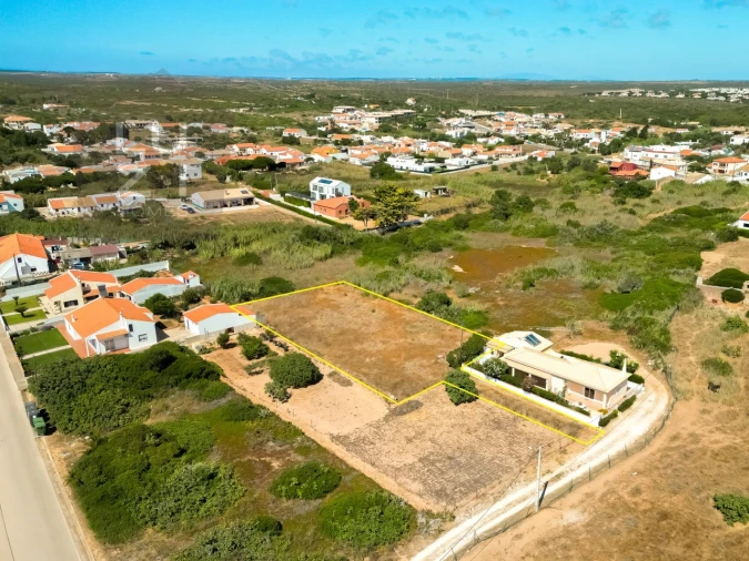Terreno para Venda em Vila de Sagres Foto 2