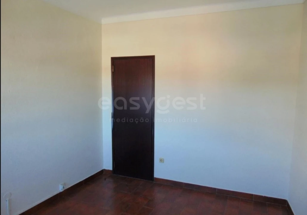 Moradia T3 para Venda em Salgueiro do Campo Foto 19