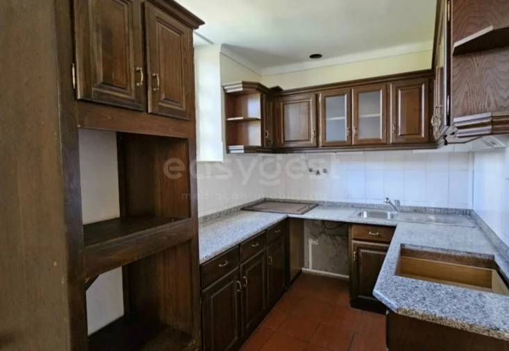 Moradia T3 para Venda em Salgueiro do Campo Foto 15