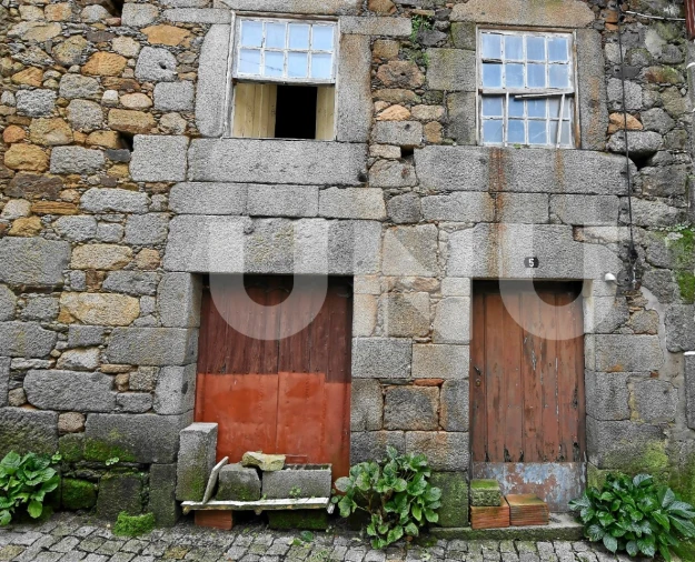 Moradia T4 para Venda em Alcaria Foto 12