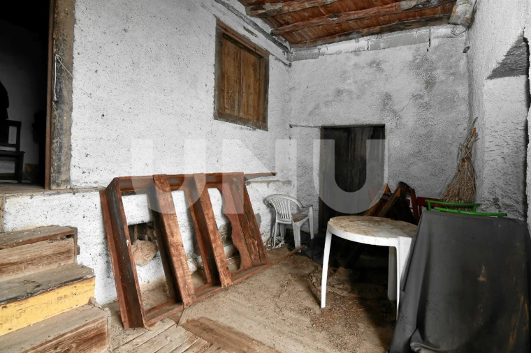 Moradia T4 para Venda em Alcaria Foto 3