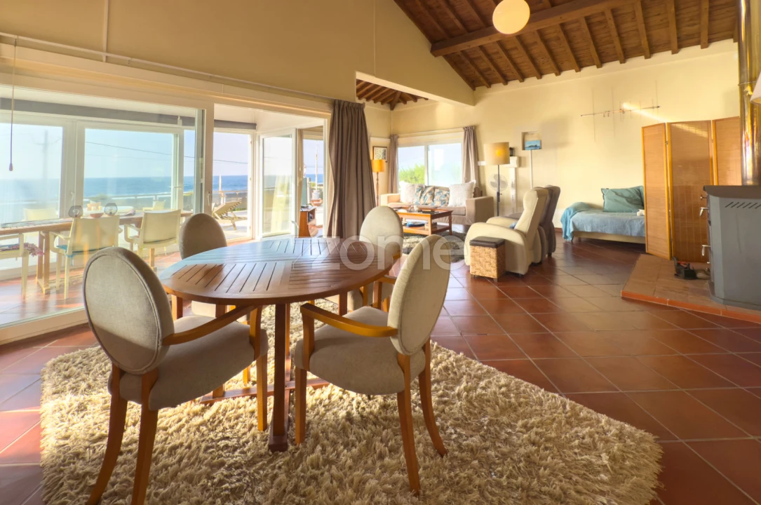 Moradia T2 para Venda em Mosteiros Foto 10