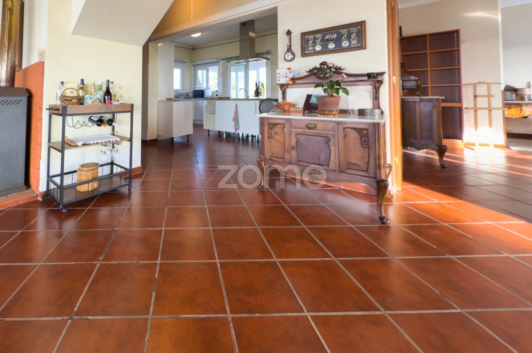 Moradia T2 para Venda em Mosteiros Foto 9