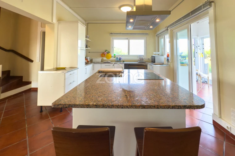 Moradia T2 para Venda em Mosteiros Foto 16