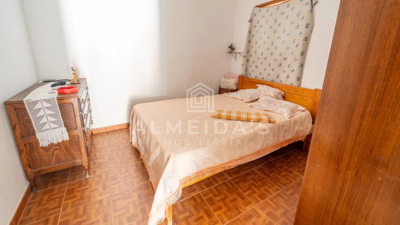 Moradia T3 para Venda em Sabroso de Aguiar Foto 10