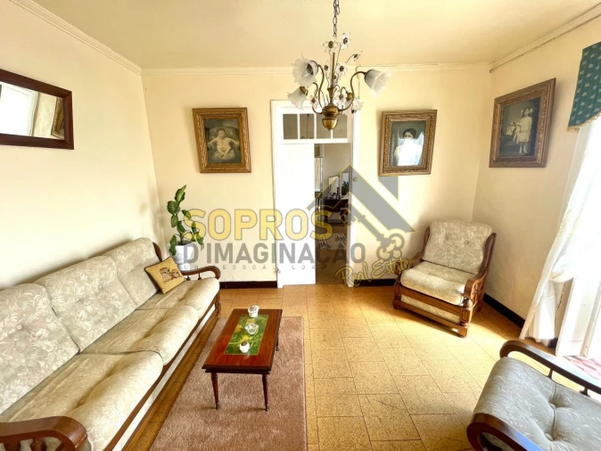 Moradia T5 para Venda em Cabo da Praia Foto 12