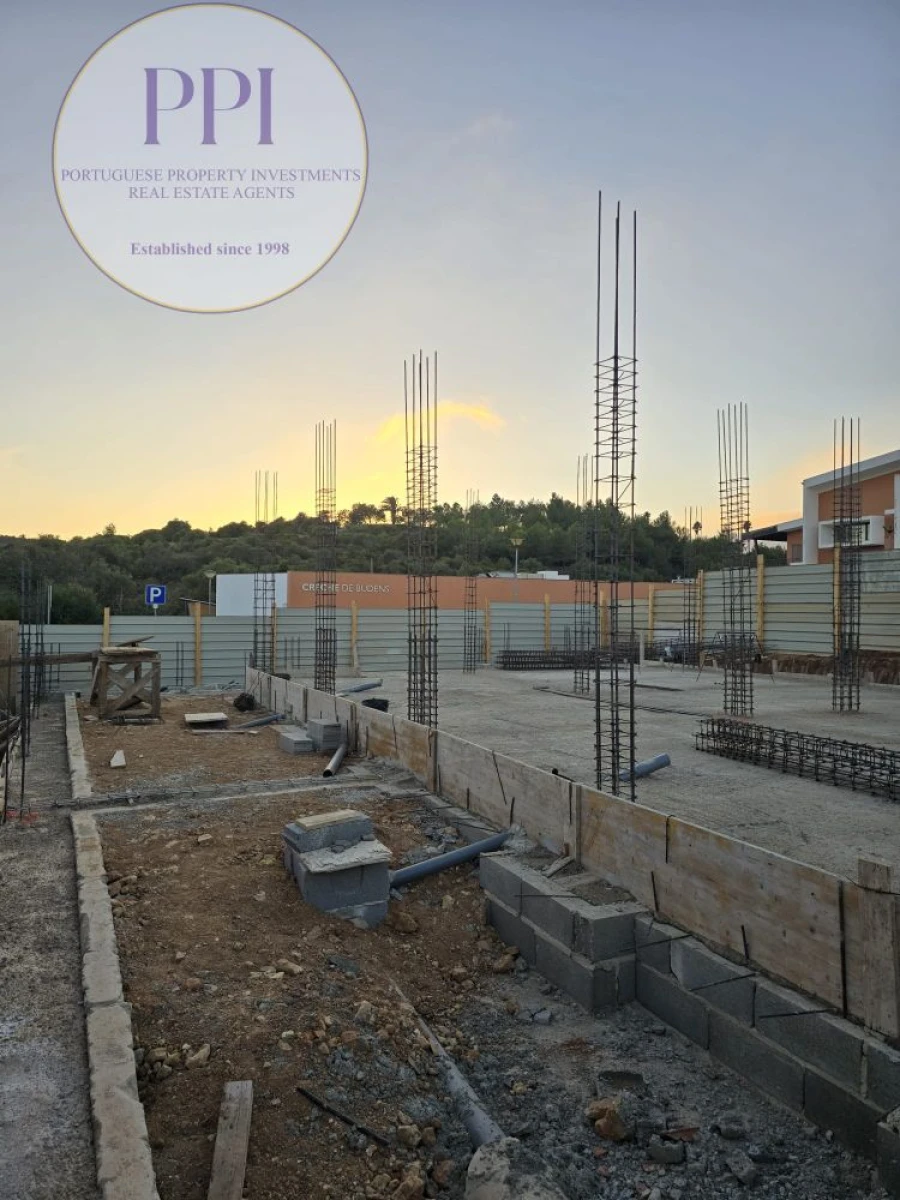 Moradia T3 para Venda em Budens Foto 15