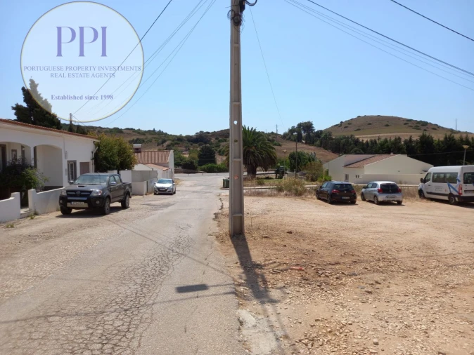 Moradia T3 para Venda em Budens Foto 13