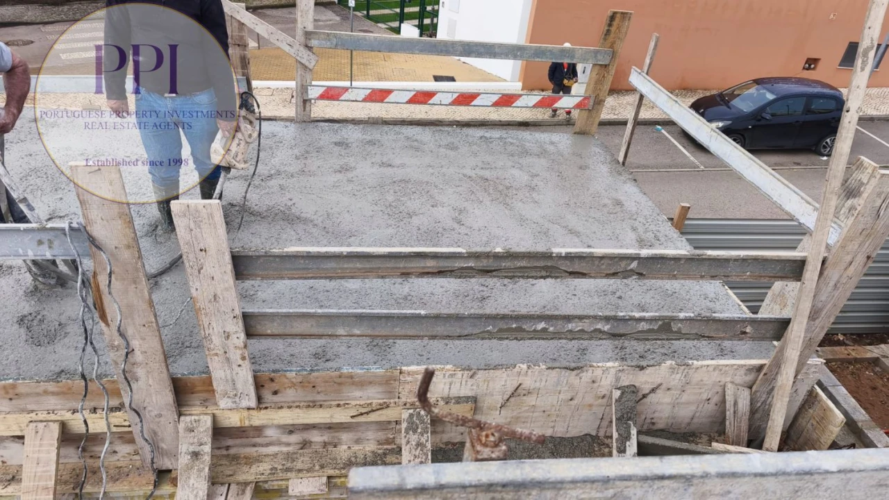 Moradia T3 para Venda em Budens Foto 24