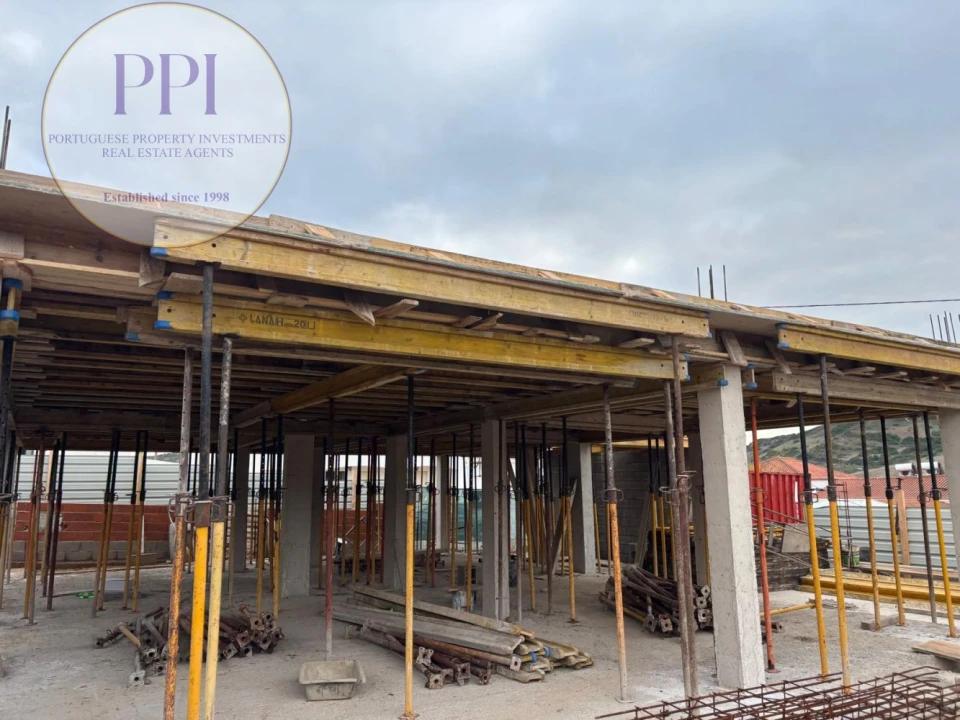 Moradia T3 para Venda em Budens Foto 1