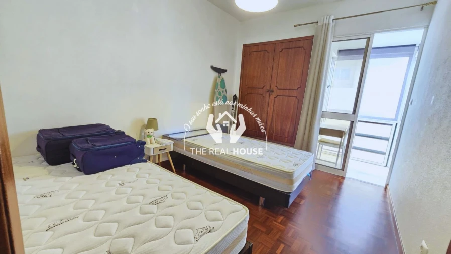 Apartamento T2 para Venda em Santo Antonio Foto 9