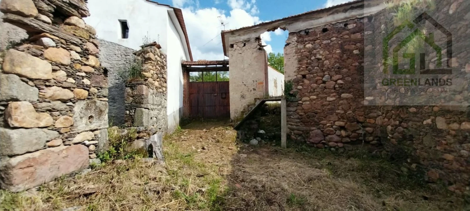 Moradia T3 para Venda em Pombeiro da Beira Foto 3