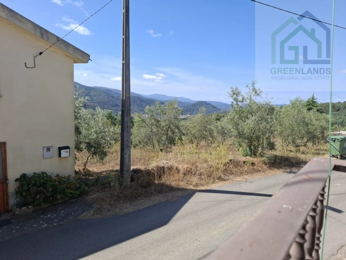 Moradia T2 para Venda em Folques Foto 34