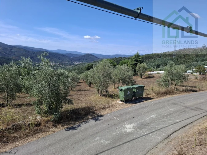 Moradia T2 para Venda em Folques Foto 55