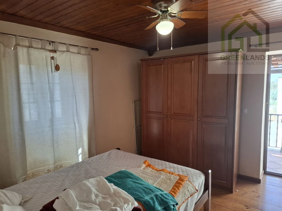 Moradia T2 para Venda em Folques Foto 35