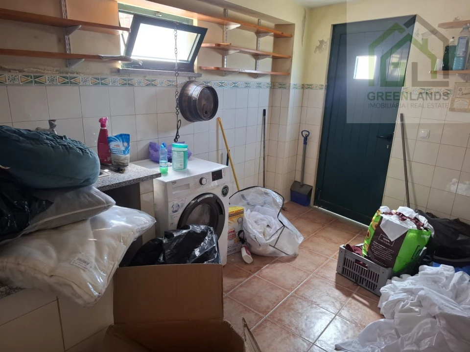 Moradia T2 para Venda em Folques Foto 42