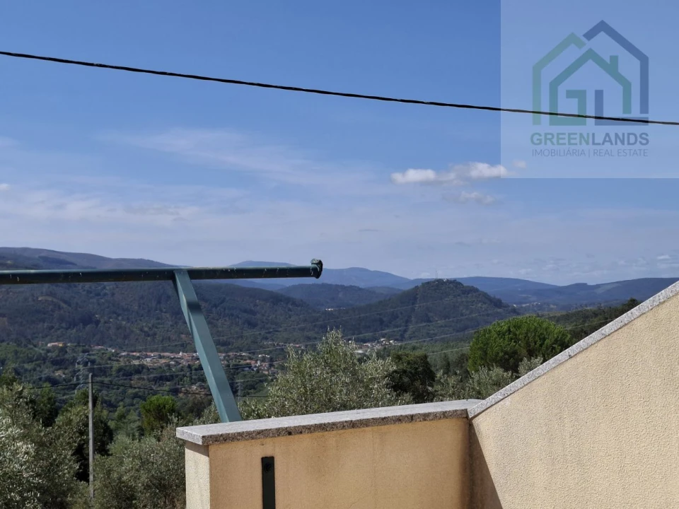 Moradia T2 para Venda em Folques Foto 57