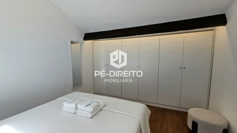 Moradia T1 para Venda em Cedofeita, Santo Ildefonso, Sé, Miragaia, São Nicolau e Vitória
