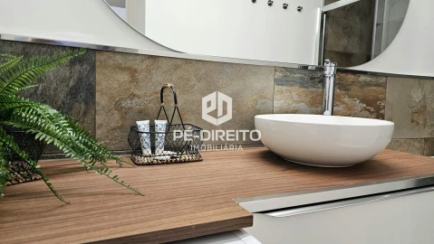 Moradia T1 para Venda em Cedofeita, Santo Ildefonso, Sé, Miragaia, São Nicolau e Vitória