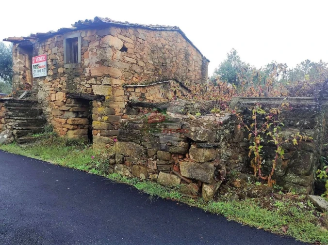 Quinta T1 para Venda em Pedrogão Pequeno Foto 1