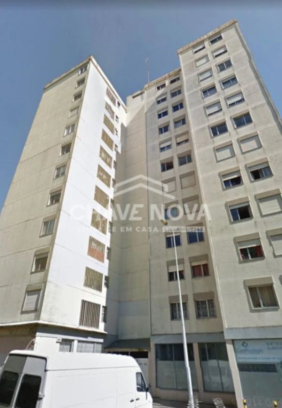 Loja para Venda em Arcozelo Foto 1