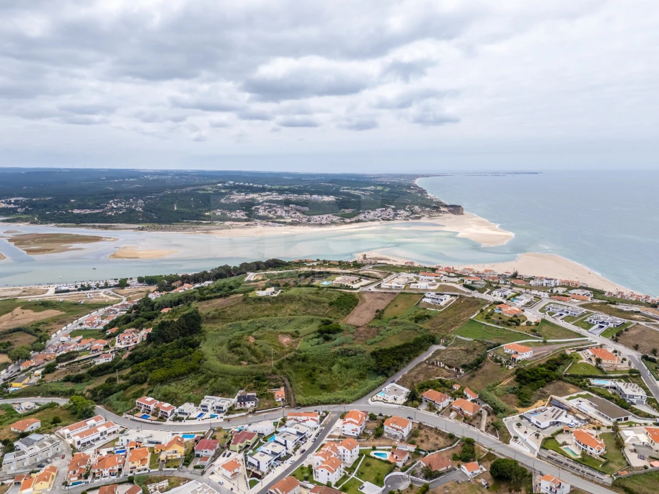 Terreno para Venda em Foz do Arelho Foto 3