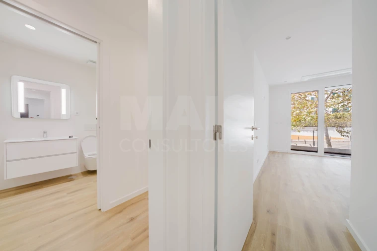 Apartamento T2 para Venda em Nazare Foto 4