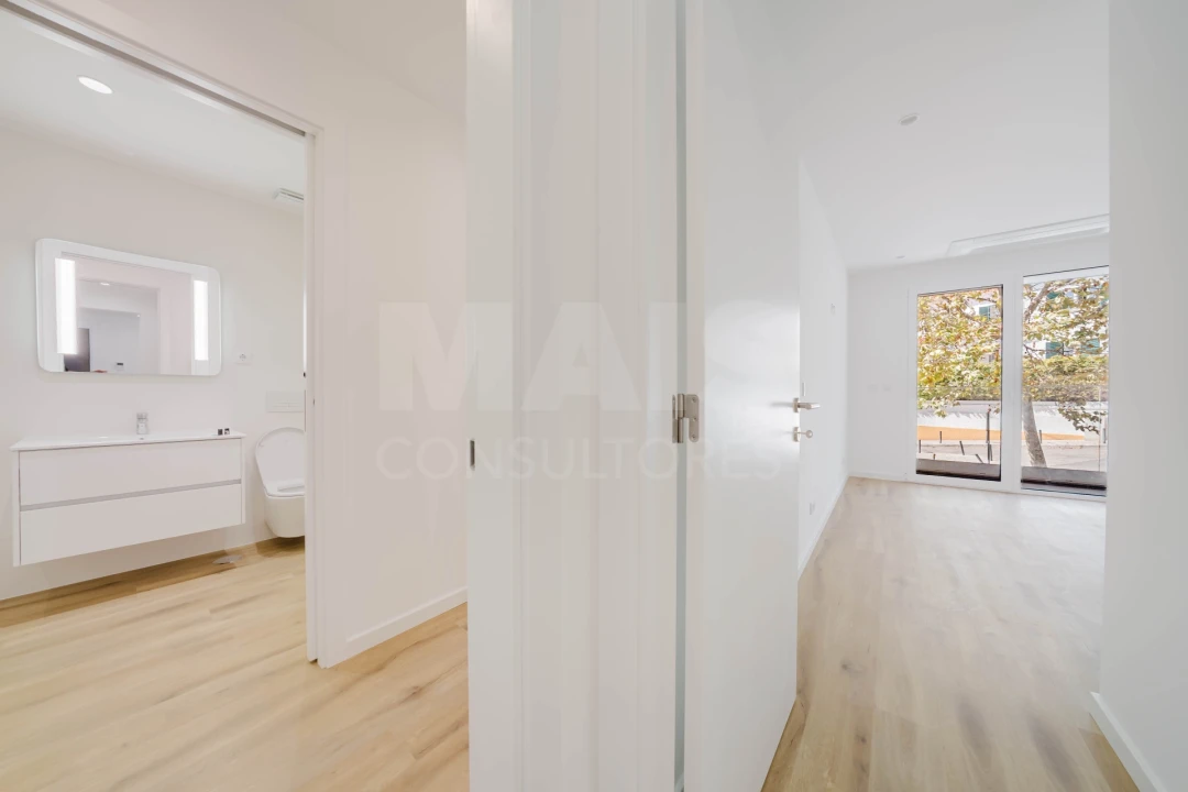Apartamento T2 para Venda em Nazare Foto 4