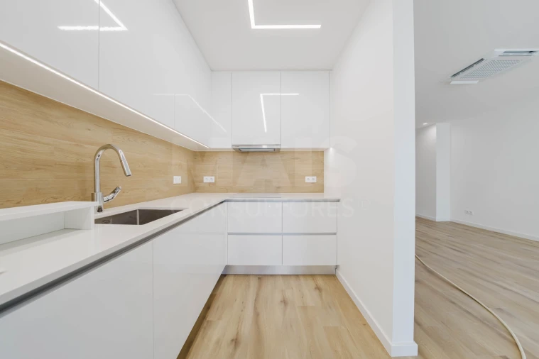 Apartamento T2 para Venda em Nazare Foto 3