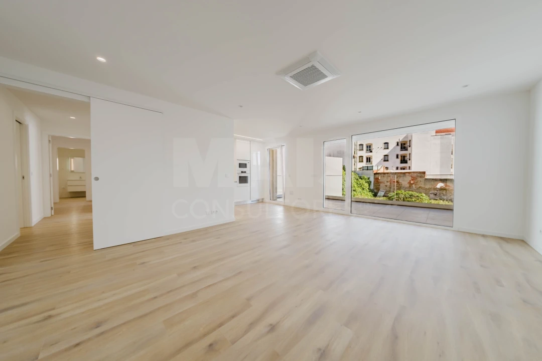 Apartamento T2 para Venda em Nazare Foto 4