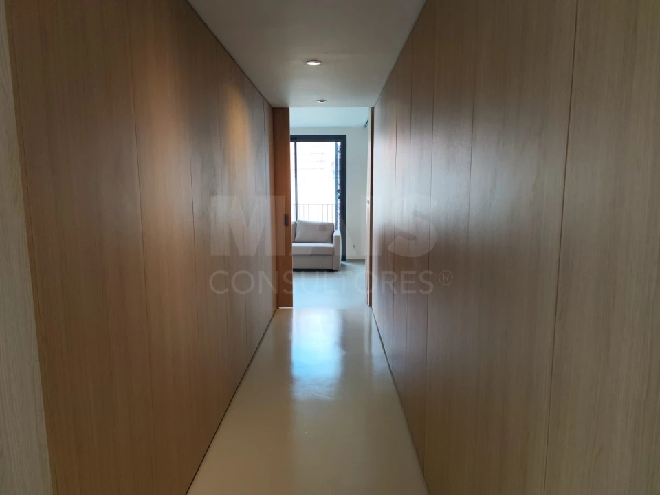 Apartamento T2 para Arrendamento em Santo António Foto 6