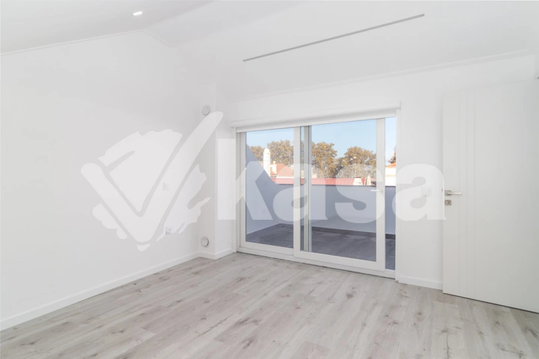 Moradia T2 para Venda em Barreiro e Lavradio Foto 6