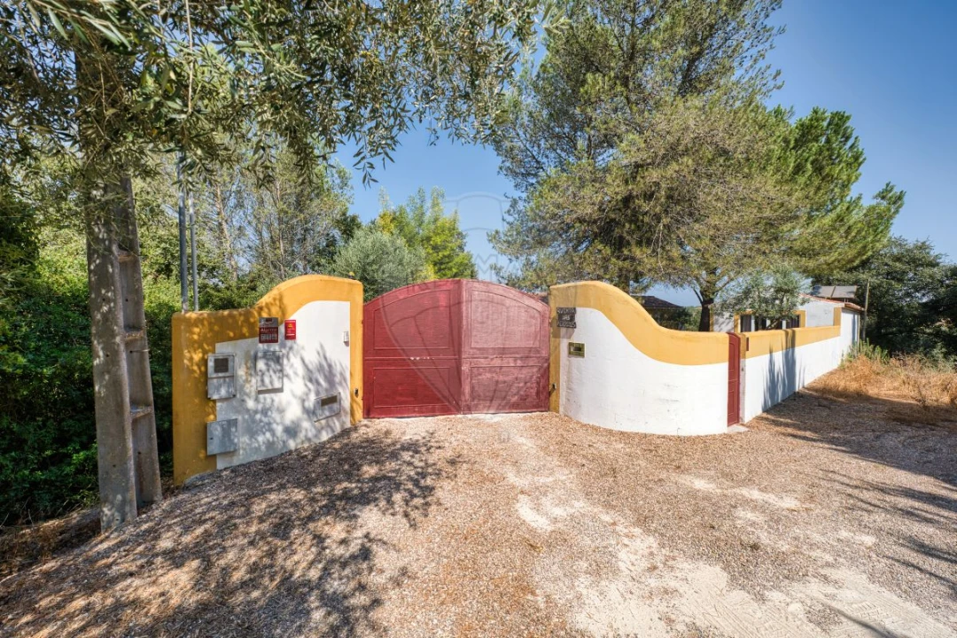 Moradia T3 para Venda em Romeira e Várzea Foto 8