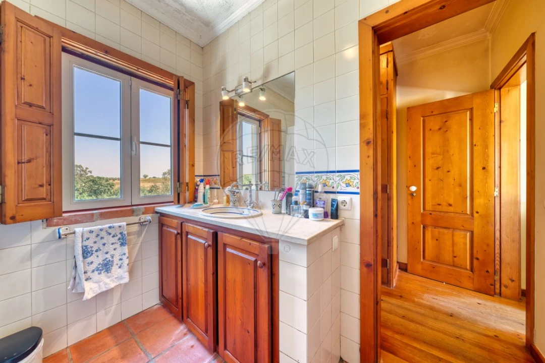 Moradia T3 para Venda em Romeira e Várzea Foto 34