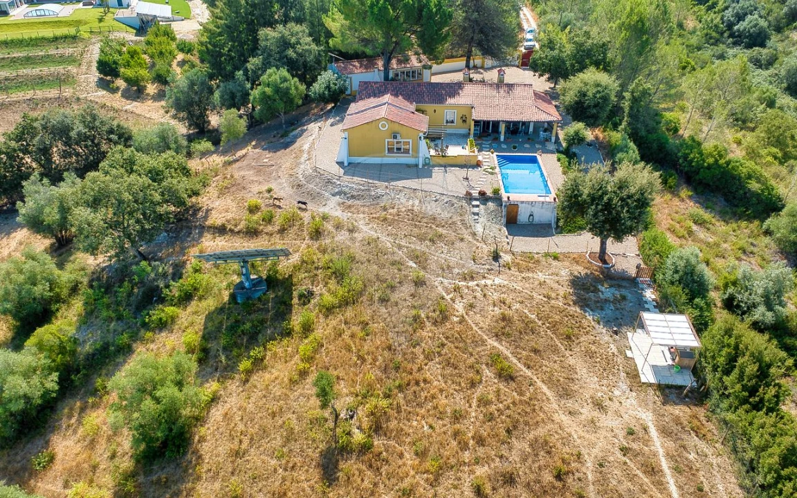 Moradia T3 para Venda em Romeira e Várzea Foto 4