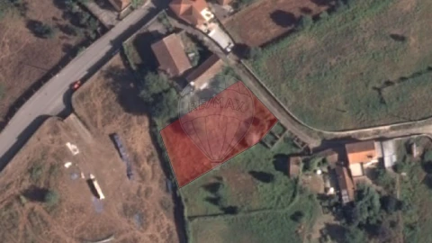 Terreno para Venda em O. Azeméis, Riba-Ul, Ul, Macinhata Seixa, Madail