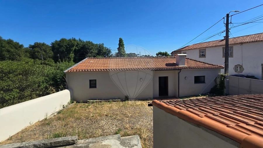 Moradia T3 para Venda em Macieira de Sarnes Foto 19