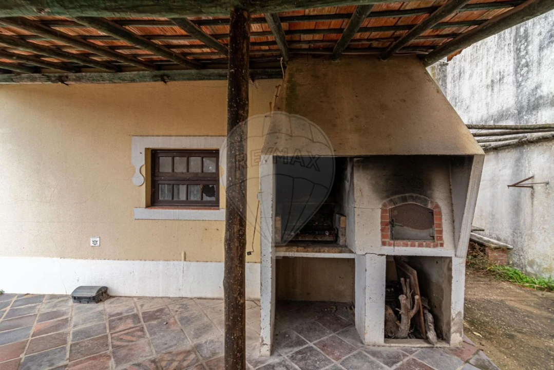 Moradia T3 para Venda em Ota Foto 7