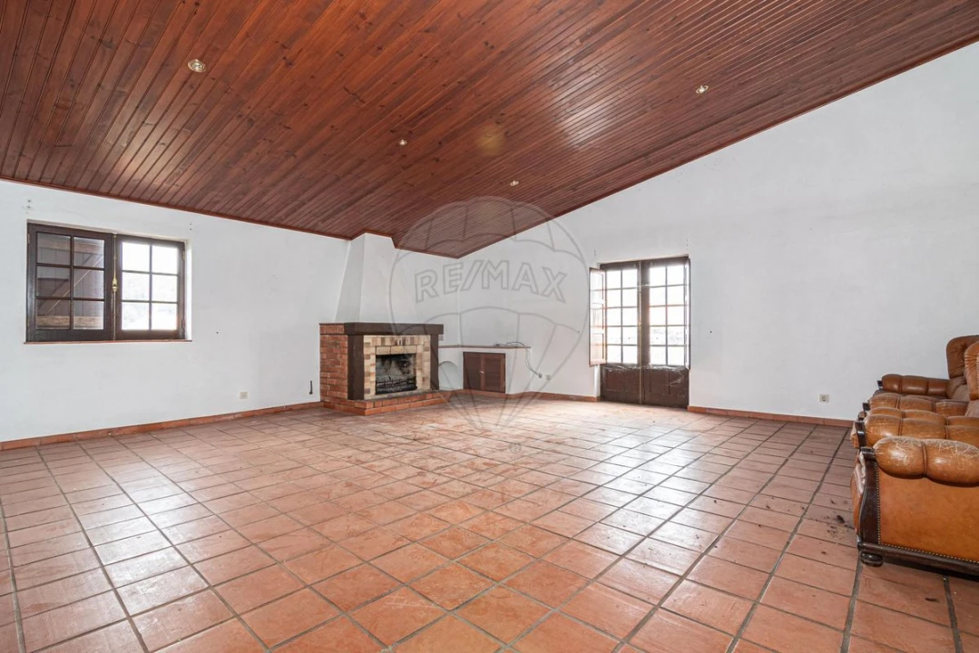 Moradia T3 para Venda em Ota Foto 14