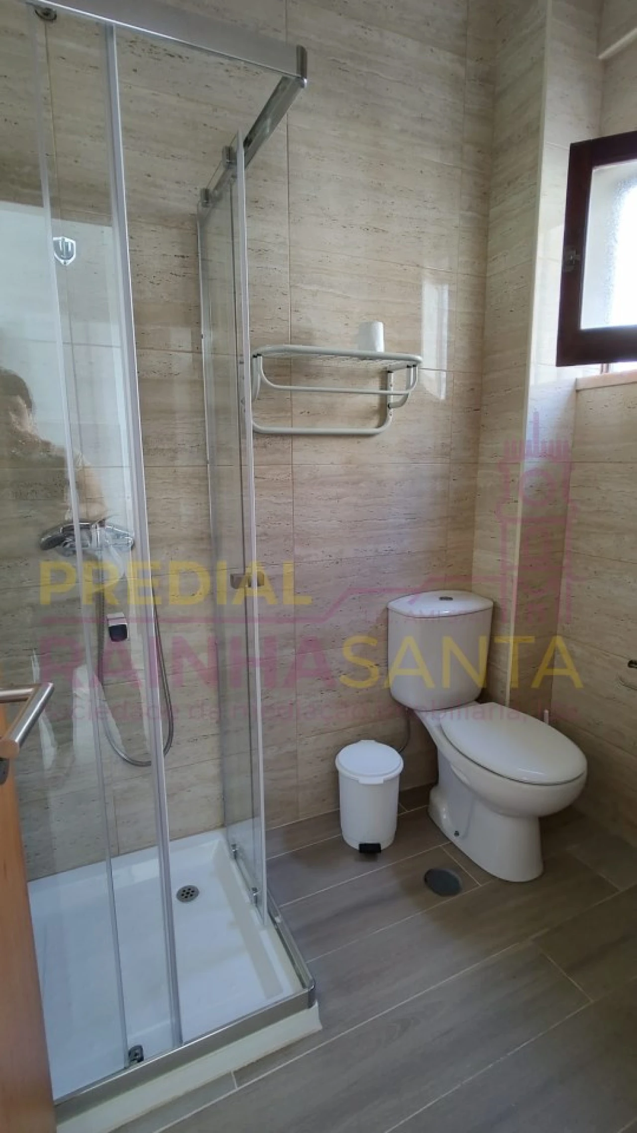 Quarto para Arrendamento em Sé Nova, Santa Cruz, Almedina e São Bartolomeu Foto 8