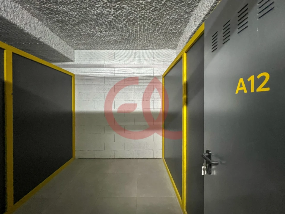 Armazém para Arrendamento em Santa Maria Maior e Monserrate e Meadela Foto 1