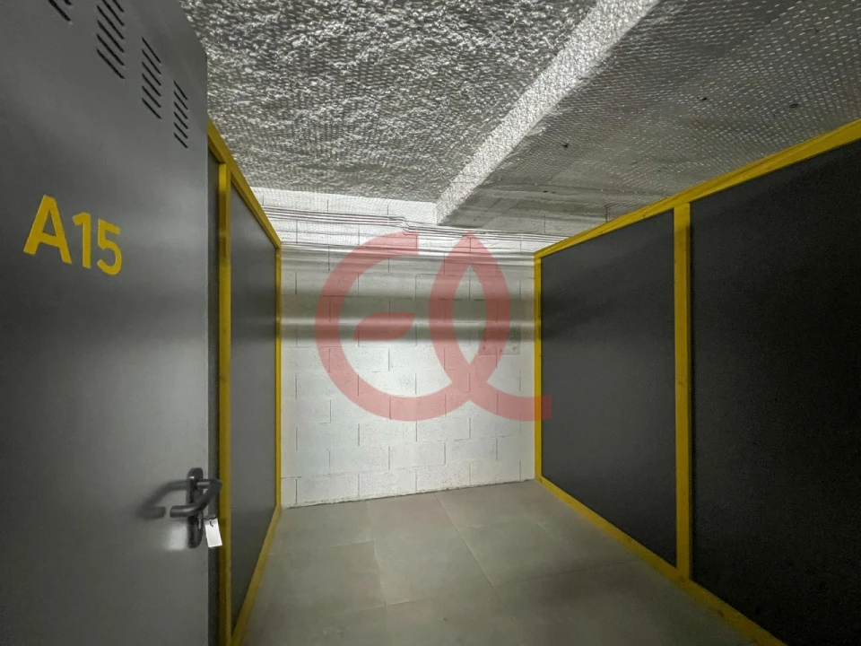 Armazém para Arrendamento em Santa Maria Maior e Monserrate e Meadela Foto 1