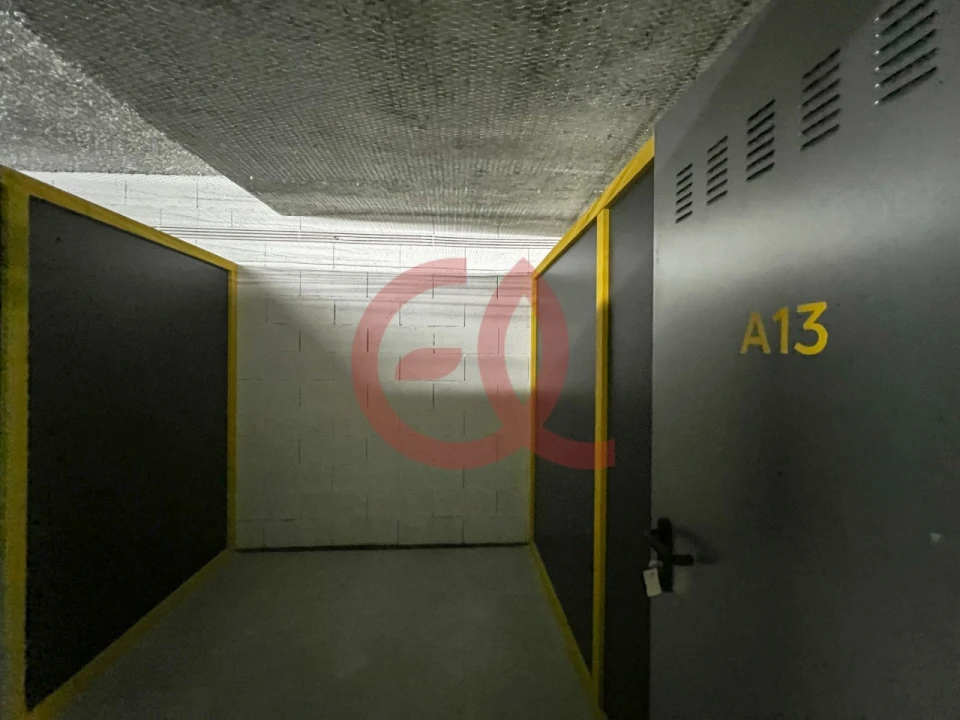 Armazém para Arrendamento em Santa Maria Maior e Monserrate e Meadela Foto 1