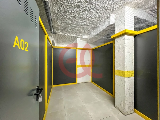 Armazém para Arrendamento em Santa Maria Maior e Monserrate e Meadela